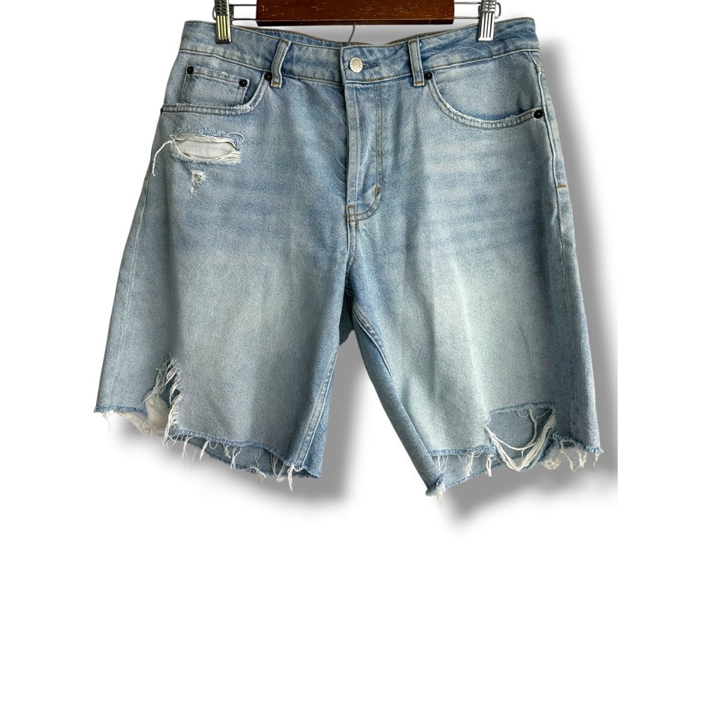 Rails The Beachwood Bermuda Shorts Women 31 Light Blue Distressed Denim